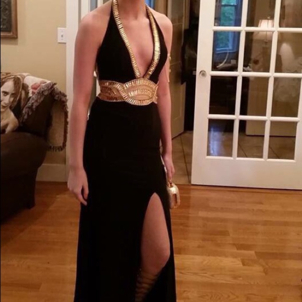 Slim Fit Full Length Black and Gold Prom Dress
